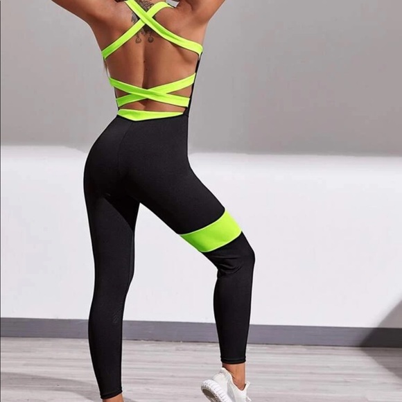 ColorBlock across Cross Backless Sports Jumpsuit